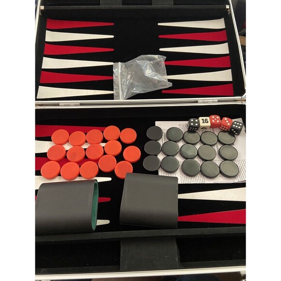 Pavilion Toys 'R Us Backgammon In Silver Case Black White Red - Picture 4 of 4